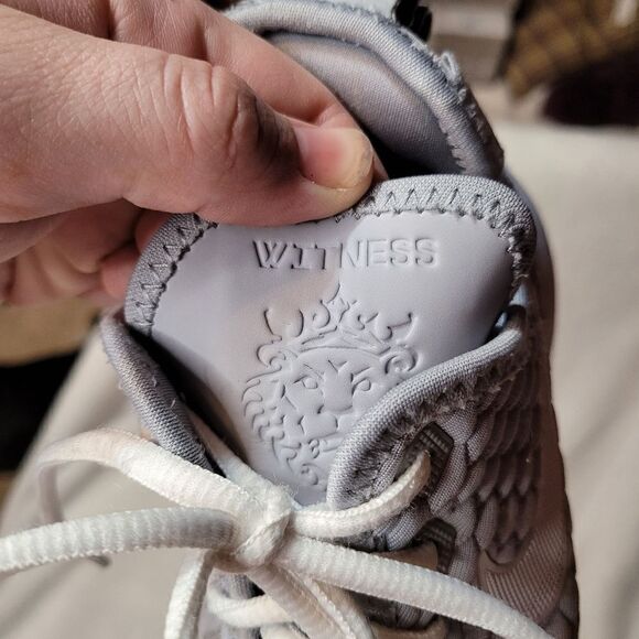 Nike Lebron Witness III PRM Mens BQ9819-002 Wolf Grey Size 8 shoes sneakers - Picture 7 of 9